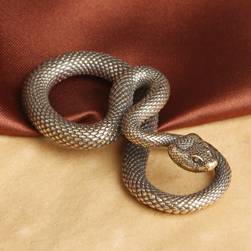 Figura Decorativa de Serpiente - Xt Home Textiles reseña y precio