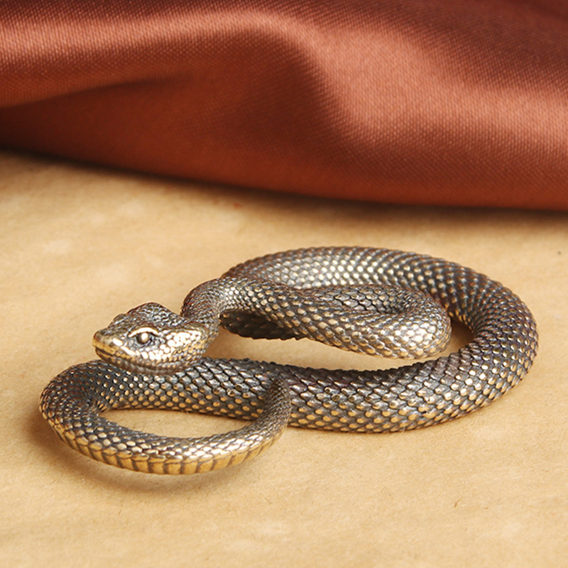 Figura Decorativa de Serpiente - Xt Home Textiles reseña y precio