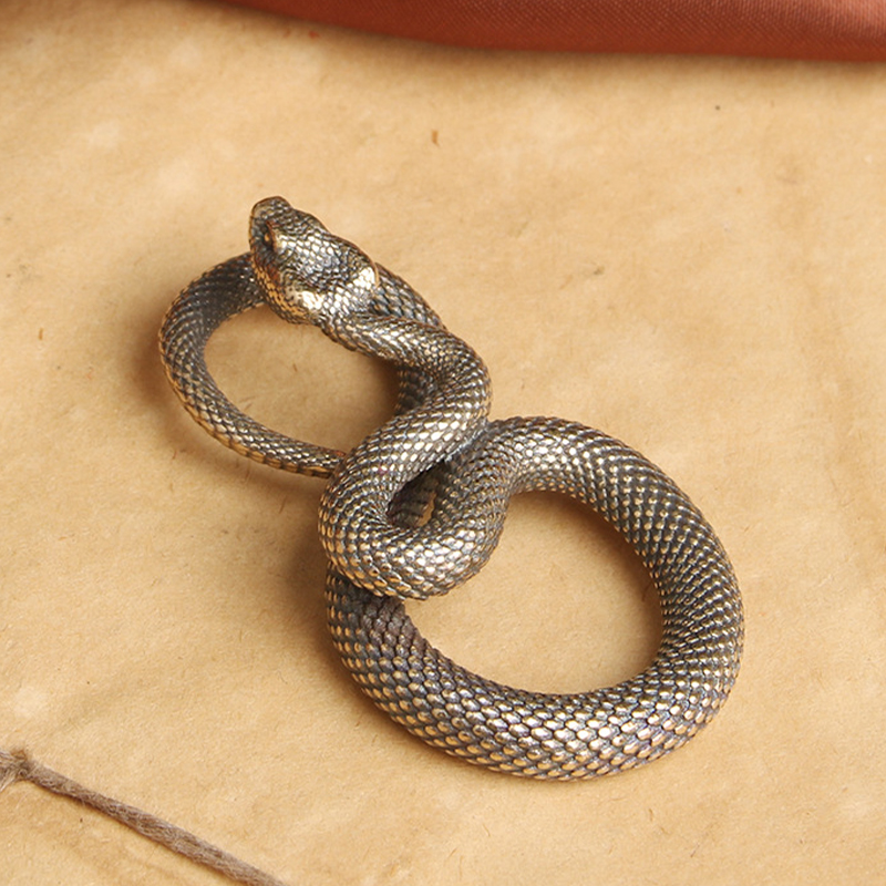 Figura Decorativa de Serpiente - Xt Home Textiles reseña y precio